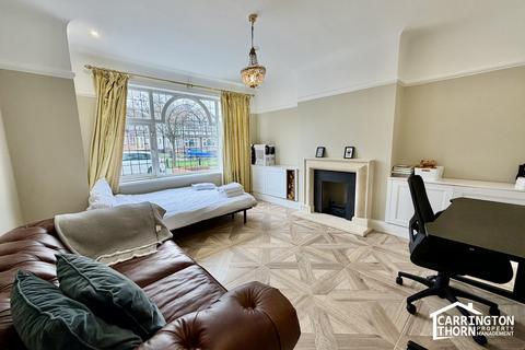 undefined, Clarendon Road, Ealing, London, W5 1AA