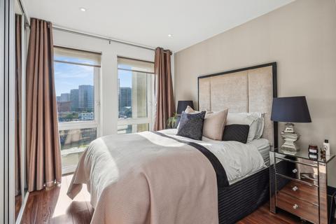 2 bedroom flat for sale, Enterprise Way, London, SW18