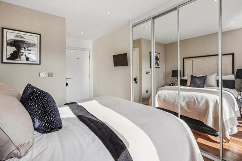 2 bedroom flat for sale, Enterprise Way, London, SW18