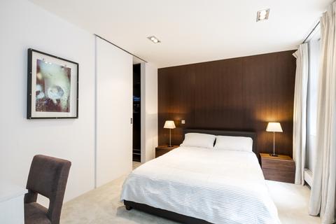 2 bedroom apartment to rent, Iverna Gardens London W8