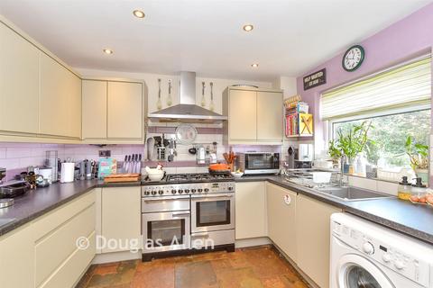 undefined, Petworth Way, Hornchurch RM12