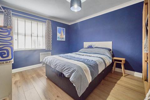 undefined, Trinity Court, Hinckley