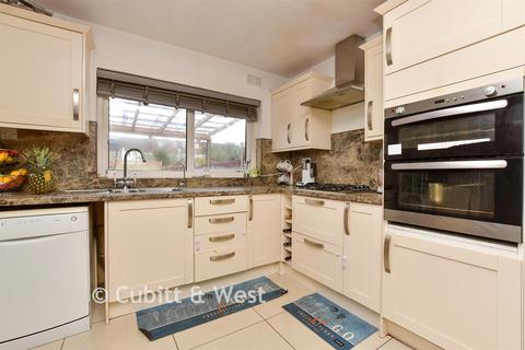 5 bedroom terraced house for sale, Manor Road, Mitcham, Surrey