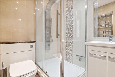 2 bedroom flat to rent, Queens Court, London W2