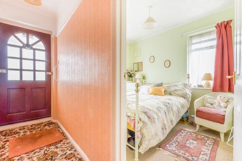 2 bedroom bungalow for sale, Gorringe Valley Road, Eastbourne, East Sussex, BN20