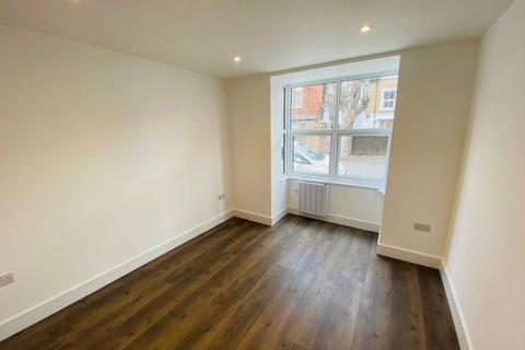 1 bedroom flat to rent, William Street