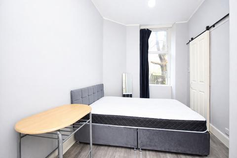 1 bedroom flat to rent, Buchanan Street, Edinburgh, EH6