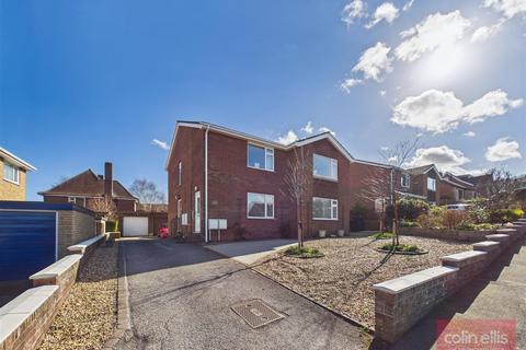 undefined, Box Hill, Scarborough