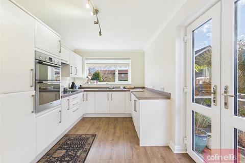 undefined, Box Hill, Scarborough