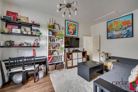 1 bedroom flat to rent, Greville Place, Maida Vale NW6