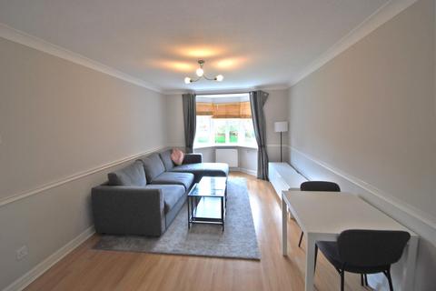 2 bedroom apartment to rent, Ringstead Drive, Wilmslow