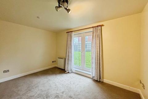undefined, Strand House, Dixon Lane