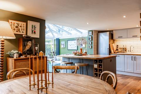 undefined, Quaint Cottage in Worstead
