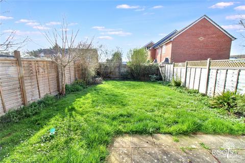 3 bedroom semi-detached house for sale, Harrington Close, Newbury RG14