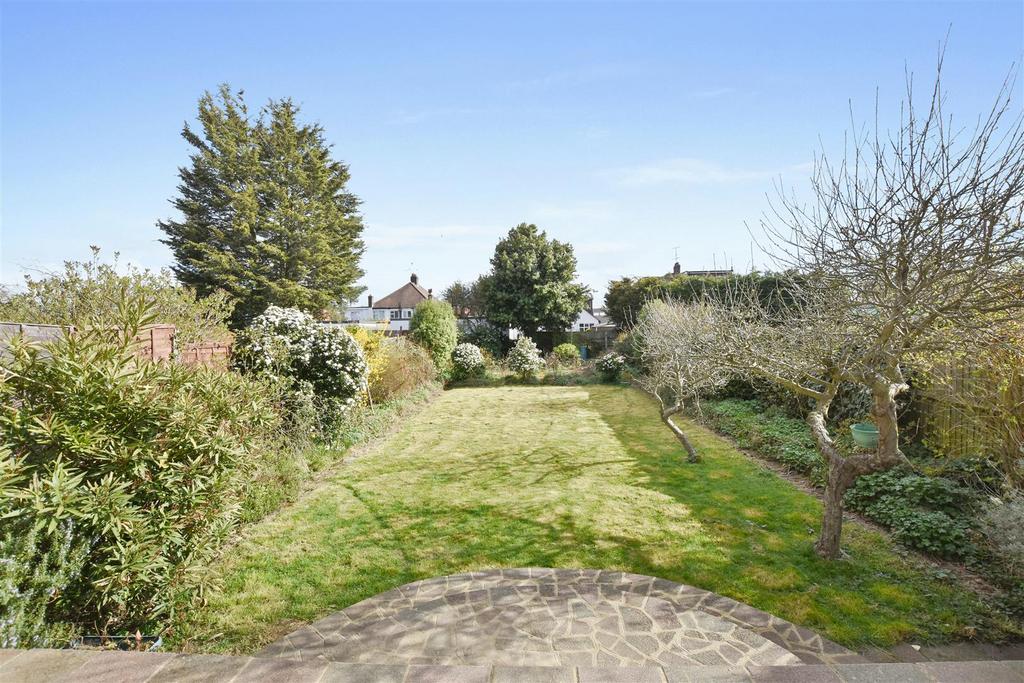 09-d086 GCWT - 22 Jersey Ave - Gdn 2 -Original (6).