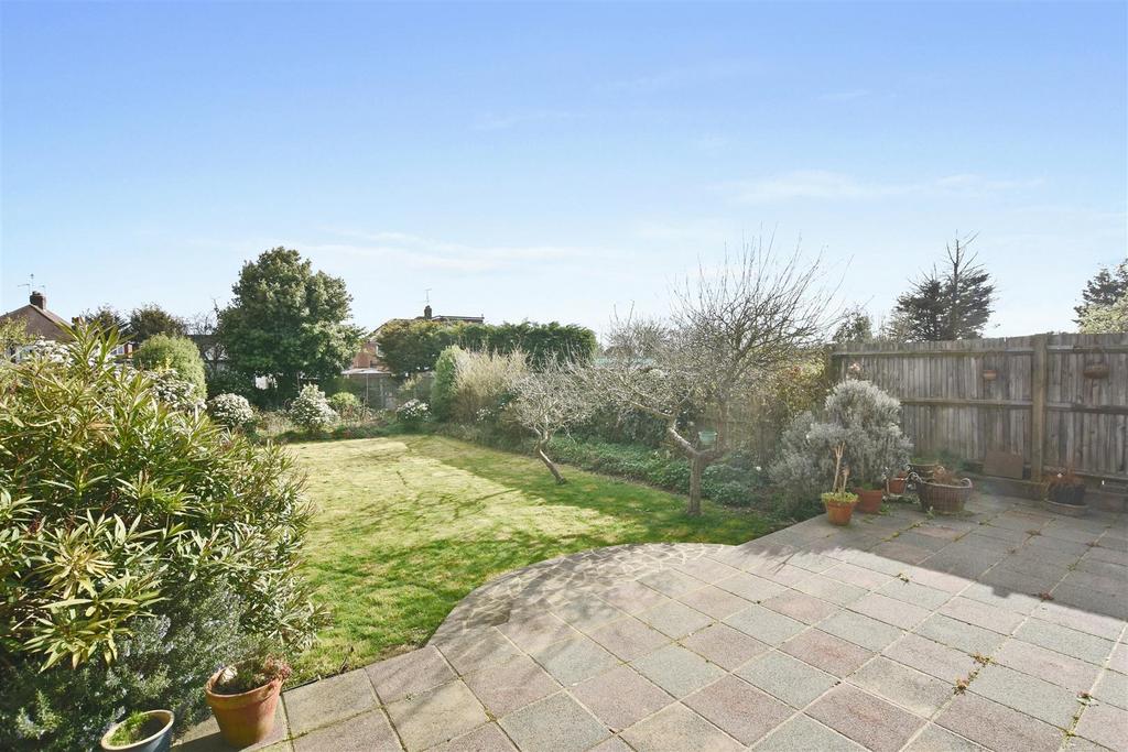 10-13f8 GCWT - 22 Jersey Ave - Gdn -Original (6).JP