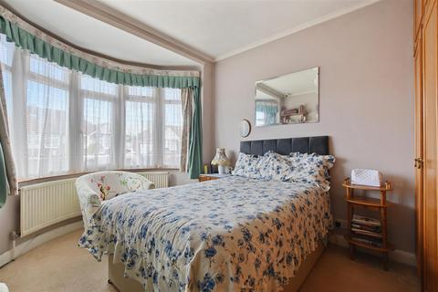 3 bedroom bungalow for sale, Jersey Avenue, Stanmore, Middx HA7 2JQ