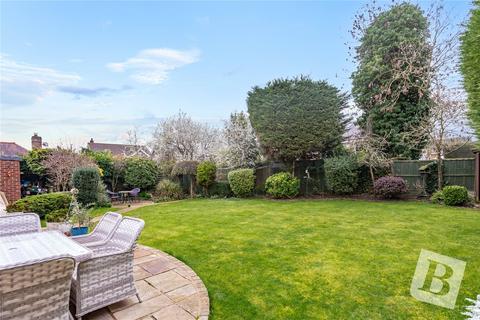 4 bedroom detached house for sale, Poole Road, Hornchurch, RM11