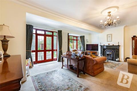 4 bedroom detached house for sale, Poole Road, Hornchurch, RM11