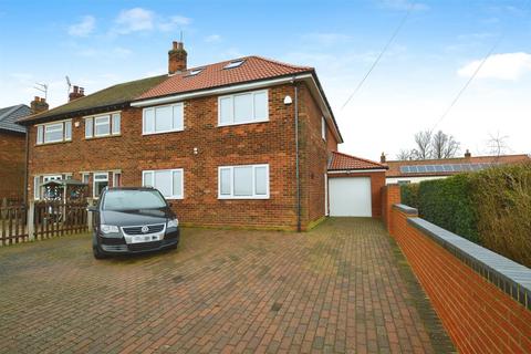 undefined, Ings Lane, Whitton