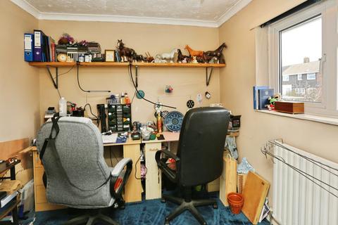 3 bedroom terraced house for sale, Meggeson Avenue, Southampton, SO18