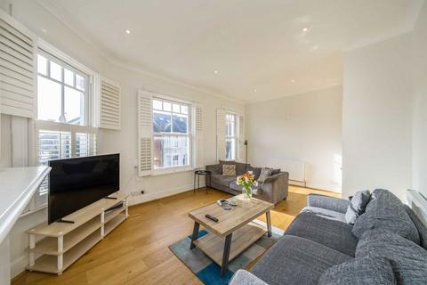 3 bedroom maisonette for sale, Mayford Road, London SW12