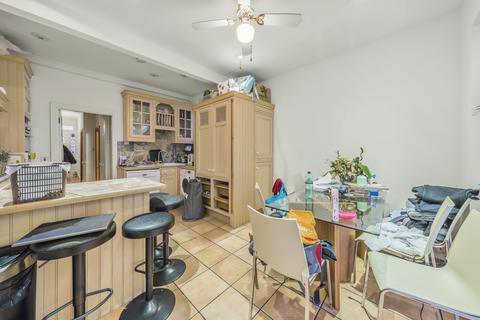 undefined, Stroud Road, Wimbledon Park, London, SW19