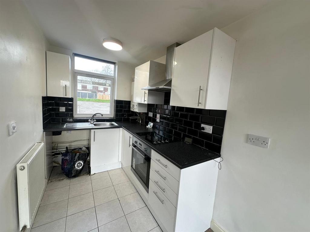 Kitchen 7.jpg