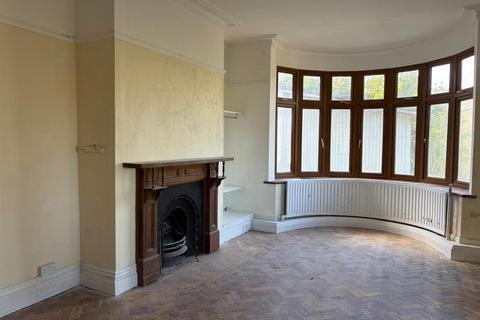 4 bedroom detached house for sale, Barn Street, Haverfordwest