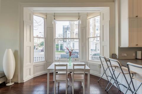 3 bedroom flat for sale, Arundel Gardens, Notting Hill