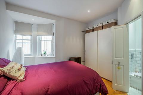3 bedroom flat for sale, Arundel Gardens, Notting Hill