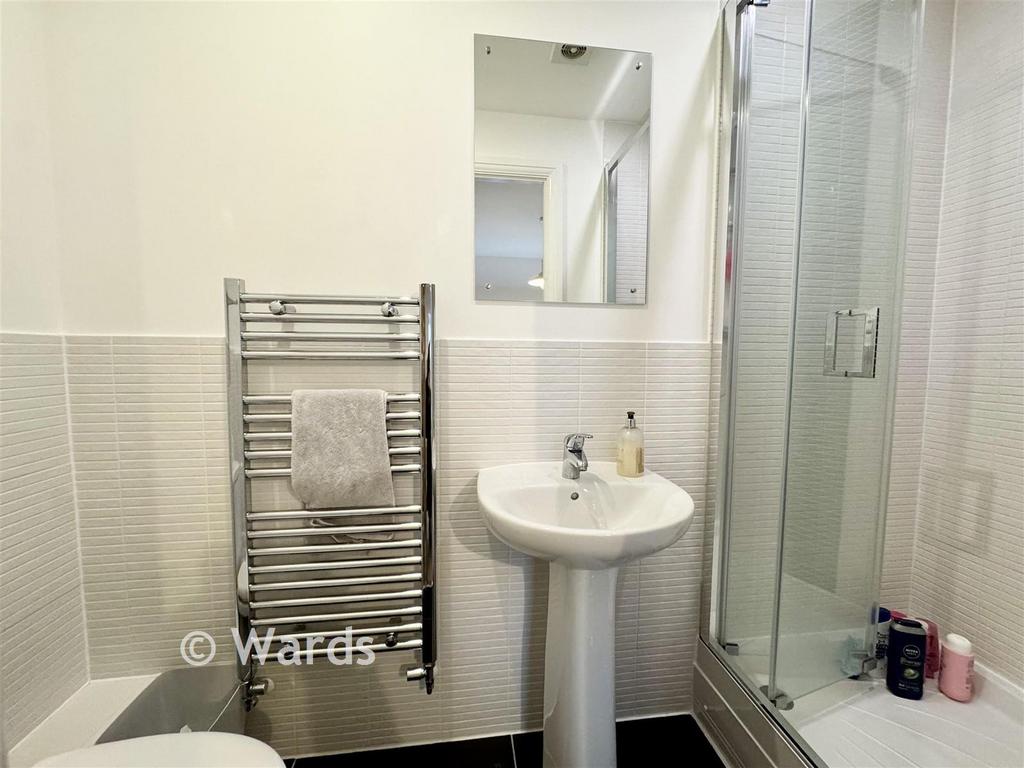 Ensuite