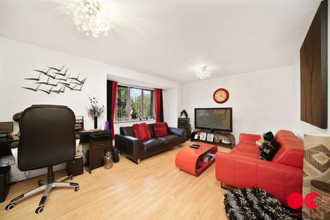 London Road, Romford RM7