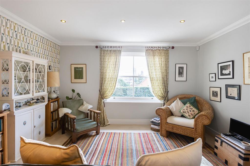 Large Open Plan Living Area