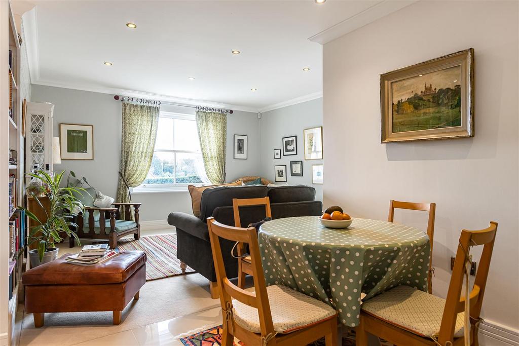 Large Open Plan Living Area