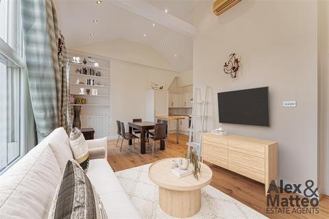 1 bedroom flat for sale, Orange Place, Canada Water, SE16