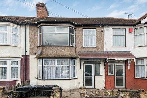 3 bedroom house for sale, Middlesborough Road, London