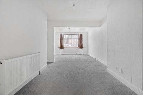 3 bedroom house for sale, Middlesborough Road, London