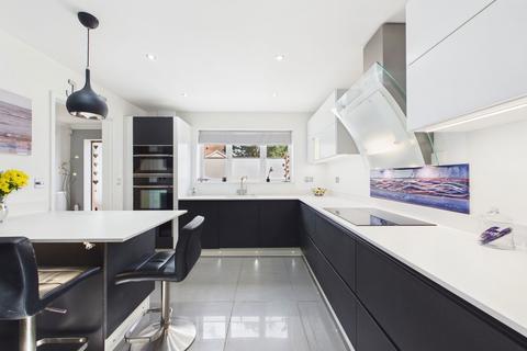 4 bedroom detached house for sale, Audmore Court, Stafford ST20