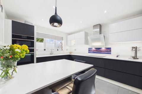 4 bedroom detached house for sale, Audmore Court, Stafford ST20