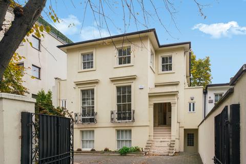 3 bedroom maisonette for sale, Wellington Road, St Johns Wood, NW8