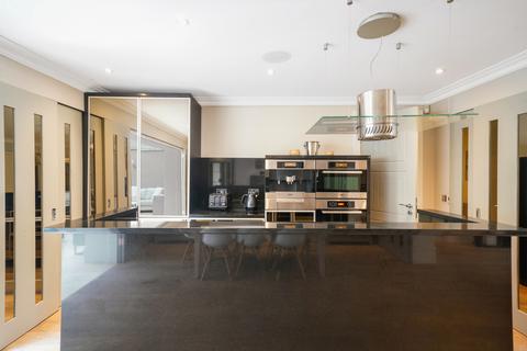 3 bedroom maisonette for sale, Wellington Road, St Johns Wood, NW8