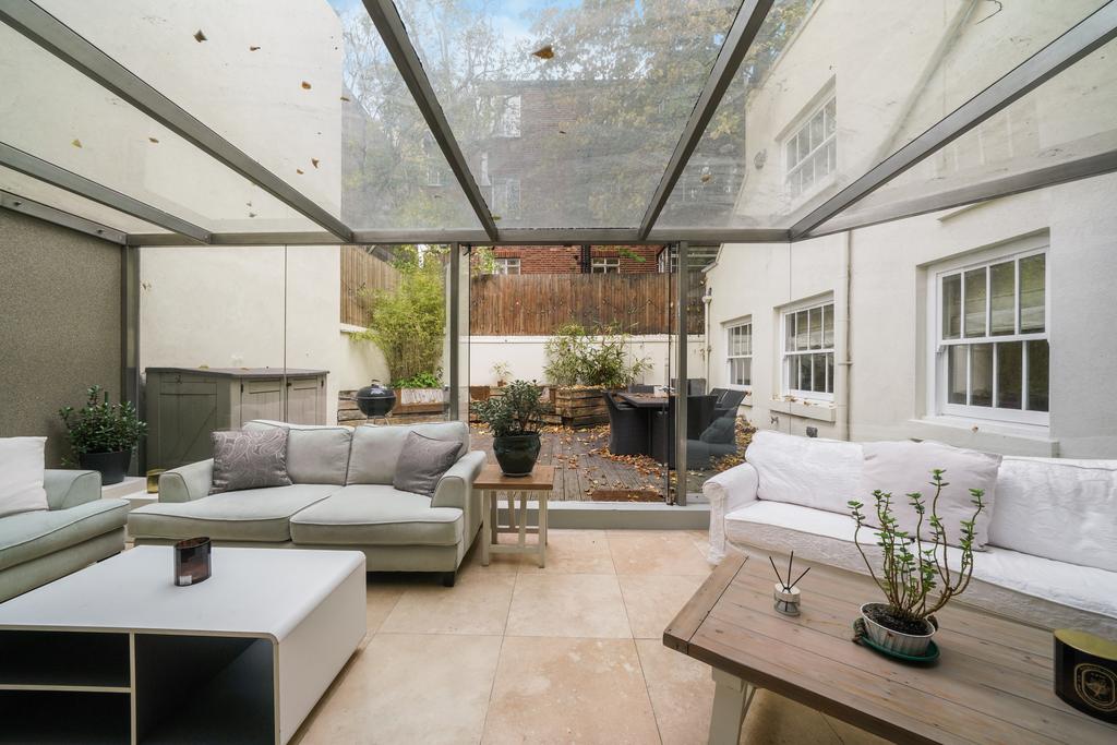 26 Wellington Road - p Xmt5 OPrf Pl AQVM27 Hgb