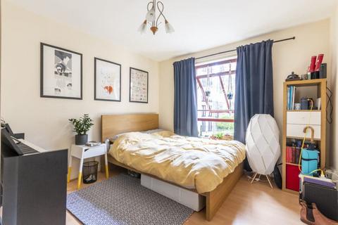 undefined, 2434L High Riggs, Edinburgh, EH3 9BW