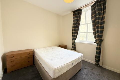 2 bedroom flat to rent, Bell Street, Glasgow, G4