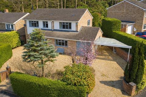 undefined, Fern Close, FRIMLEY GU16
