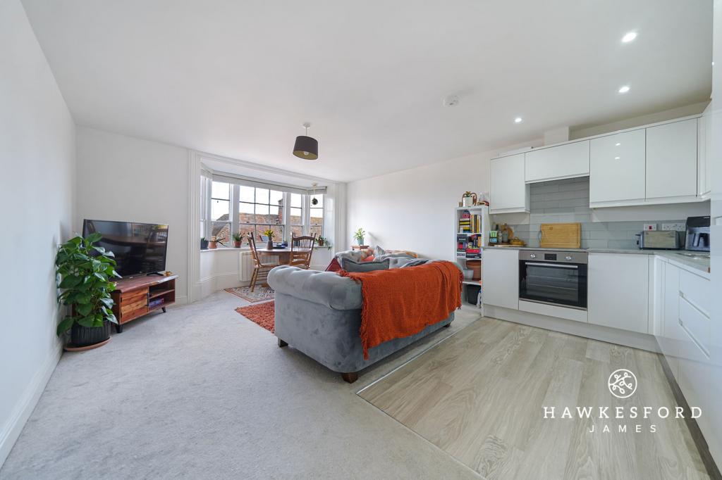 Brenchley House, Sittingbourne - Lounge