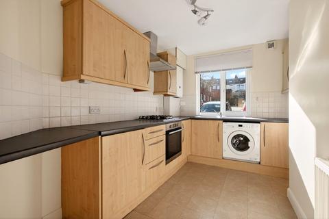 2 bedroom flat for sale, Olivet Road, Woodseats, Sheffield, S8 8QR