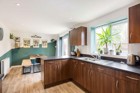 4 bedroom detached house for sale, Fossbridge Place, Cheltenham GL52