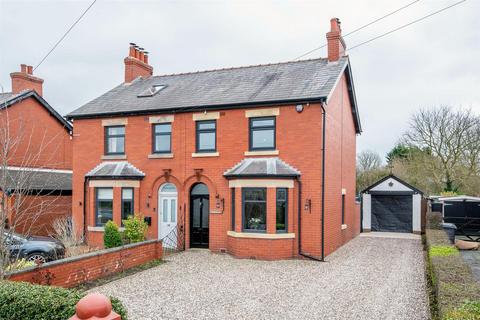 3 bedroom semi-detached house for sale, Liverpool Old Road, Preston PR4